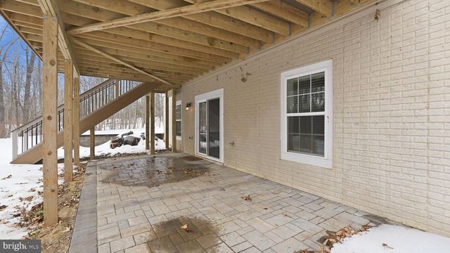 141 LIVINGWOOD CT, Fredericksburg, VA 22405