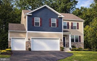 141 LIVINGWOOD CT, Fredericksburg, VA 22405