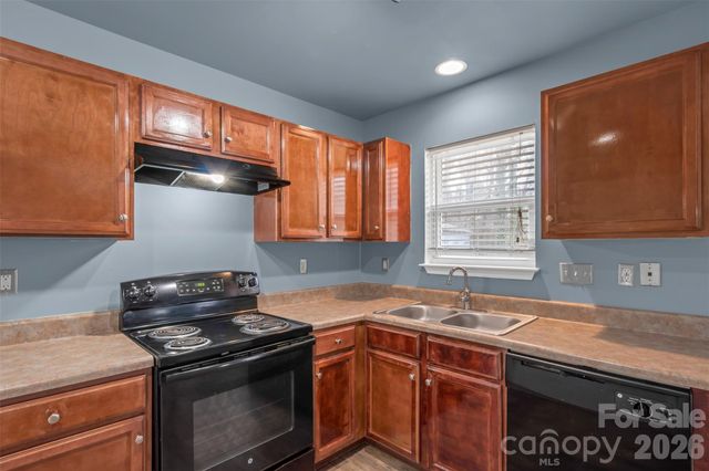 1244 Salvadore Court, Gastonia, NC 28052