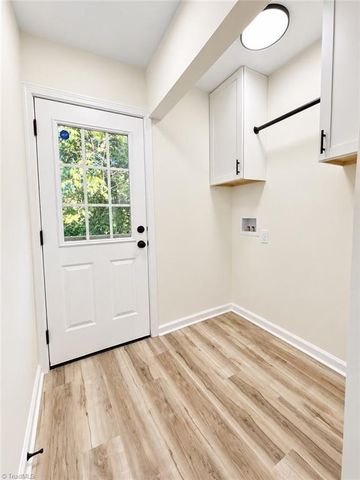 321 NEW Street, High Point, NC 27260