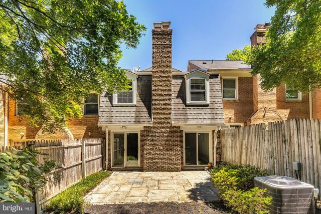 8 SANGAMORE CT, Bethesda, MD 20816