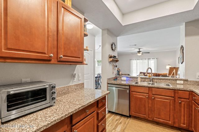 10200 BELLE RIVE Boulevard, 4701, Jacksonville, FL 32256