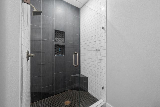 502 David Davis Drive, Mcgregor, TX 76657