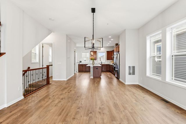 11289 81st Way N, Maple Grove, MN 55369