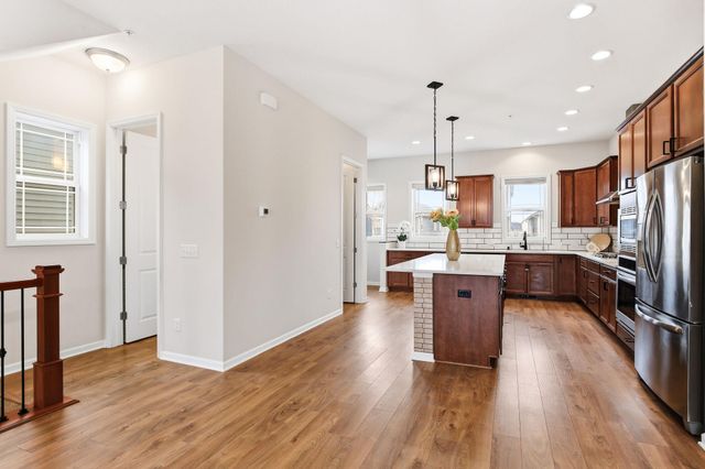 11289 81st Way N, Maple Grove, MN 55369