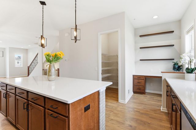 11289 81st Way N, Maple Grove, MN 55369