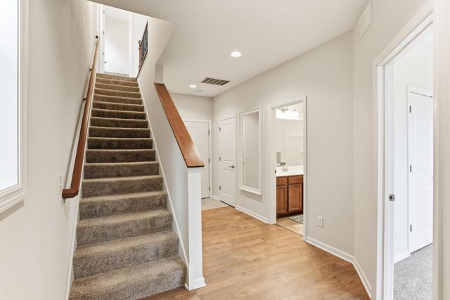 11289 81st Way N, Maple Grove, MN 55369