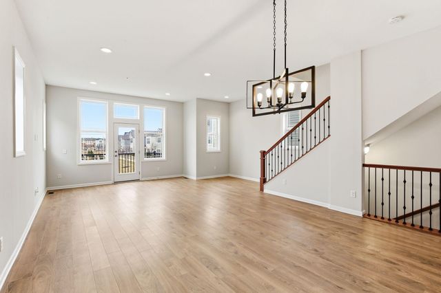 11289 81st Way N, Maple Grove, MN 55369