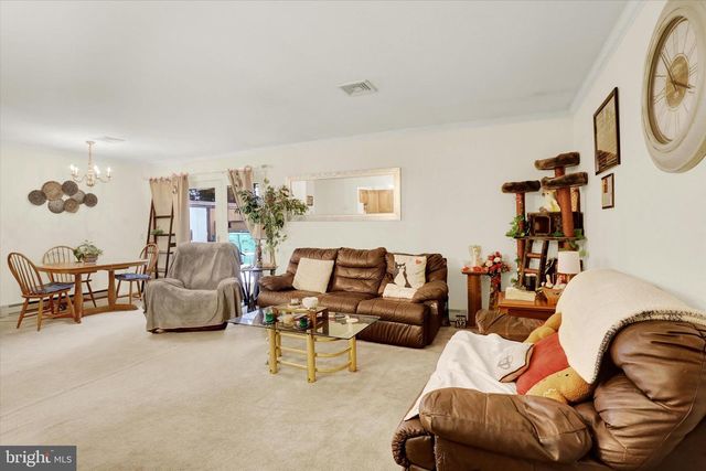 3 ABBEY COURT, Carlisle, PA 17015