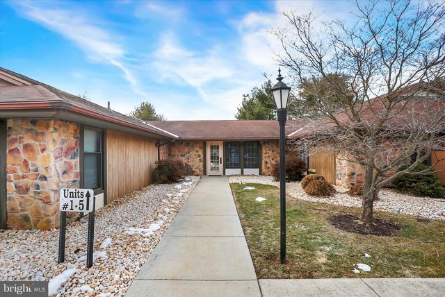 3 ABBEY COURT, Carlisle, PA 17015