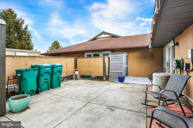 3 ABBEY COURT, Carlisle, PA 17015