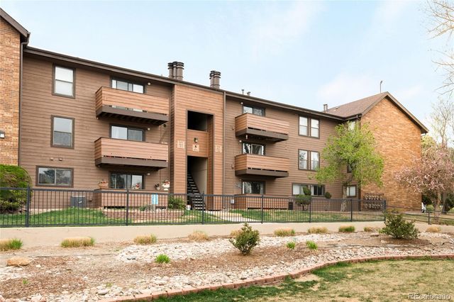 211 Wright Street 106, Lakewood, CO 80228