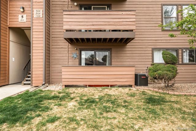 211 Wright Street 106, Lakewood, CO 80228