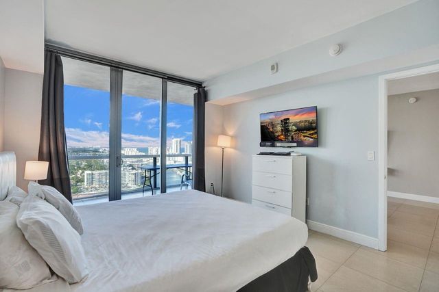 2600 E Hallandale Beach Boulevard T3210, Hallandale Beach, FL 33009