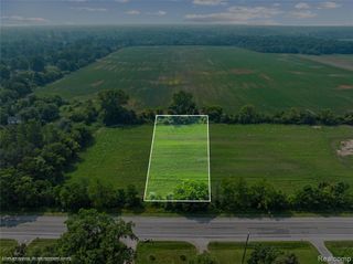 5105 N Irish Road, Davison, MI 48423