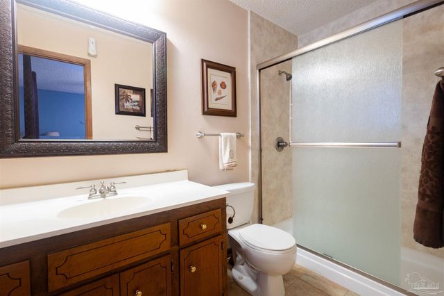 3211 Dunaway Ln, Pensacola, FL 32526