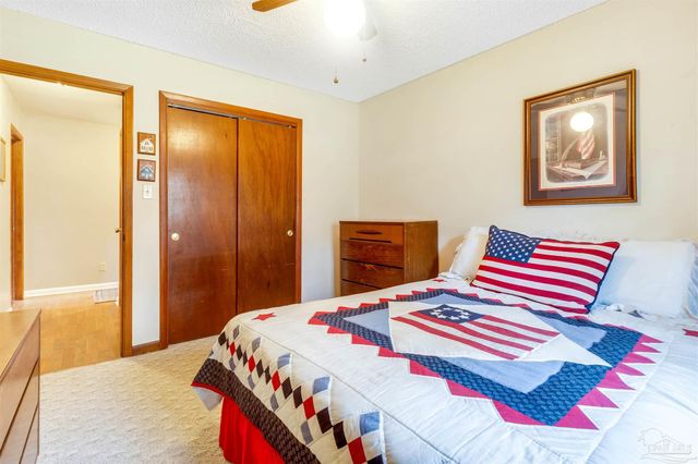 3211 Dunaway Ln, Pensacola, FL 32526