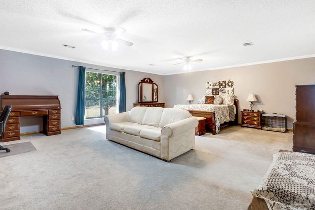 3211 Dunaway Ln, Pensacola, FL 32526