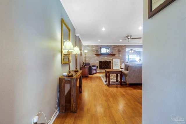 3211 Dunaway Ln, Pensacola, FL 32526