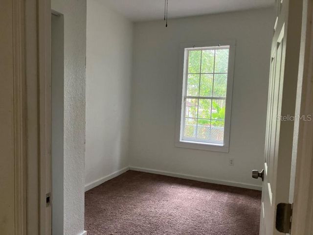 528 E CHURCH STREET, Deland, FL 32724