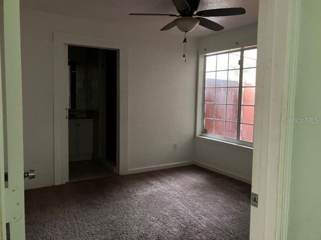 528 E CHURCH STREET, Deland, FL 32724