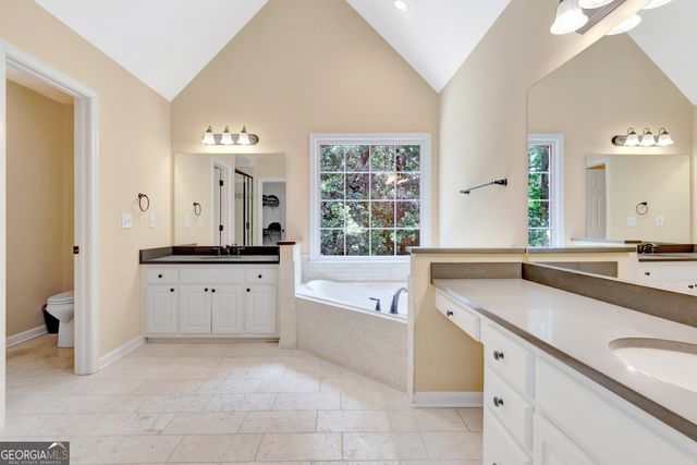 105 Arlington Trace, Fayetteville, GA 30215