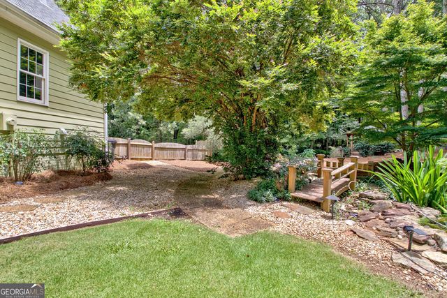 105 Arlington Trace, Fayetteville, GA 30215
