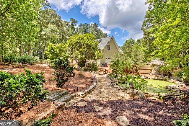 105 Arlington Trace, Fayetteville, GA 30215