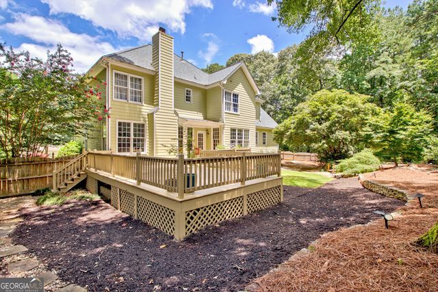 105 Arlington Trace, Fayetteville, GA 30215