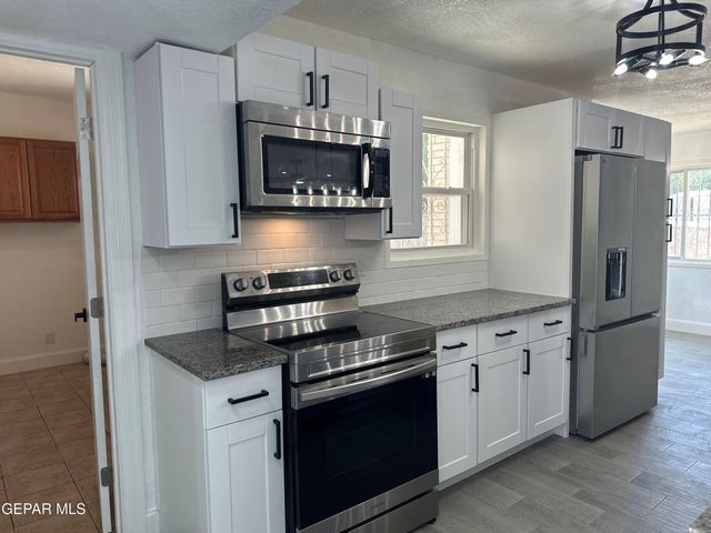 5216 KODIAK Avenue, El Paso, TX 79924