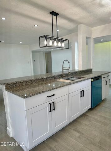 5216 KODIAK Avenue, El Paso, TX 79924