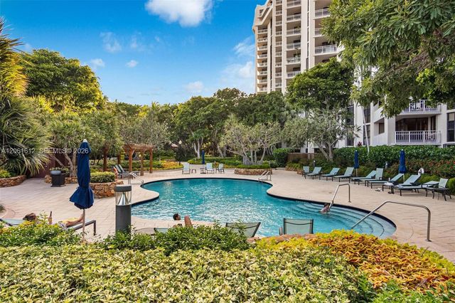 2000 Towerside Terrace 1510, Miami, FL 33138