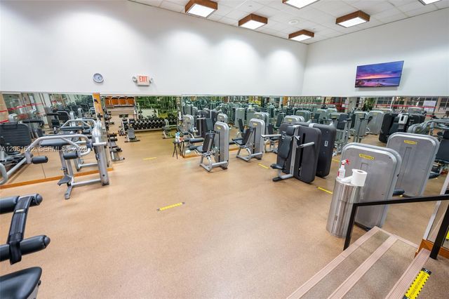 2000 Towerside Terrace 1510, Miami, FL 33138