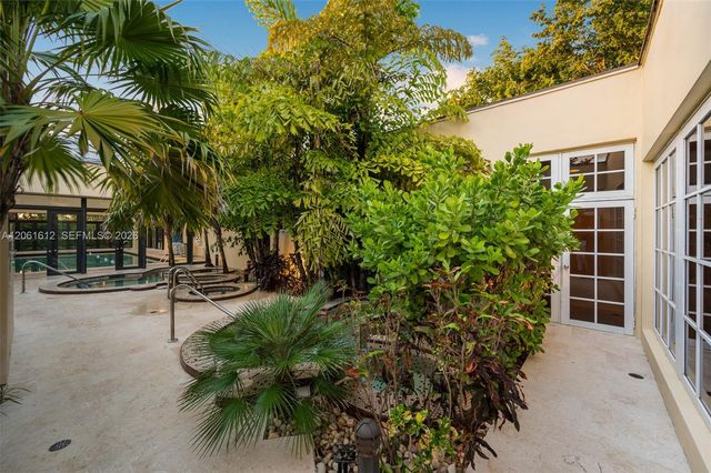 2000 Towerside Terrace 1510, Miami, FL 33138
