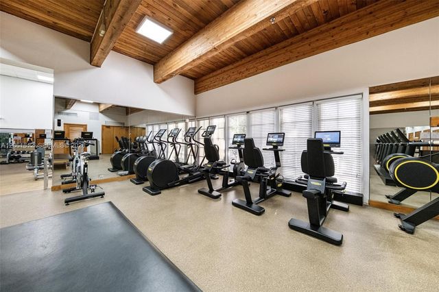 2000 Towerside Terrace 1510, Miami, FL 33138