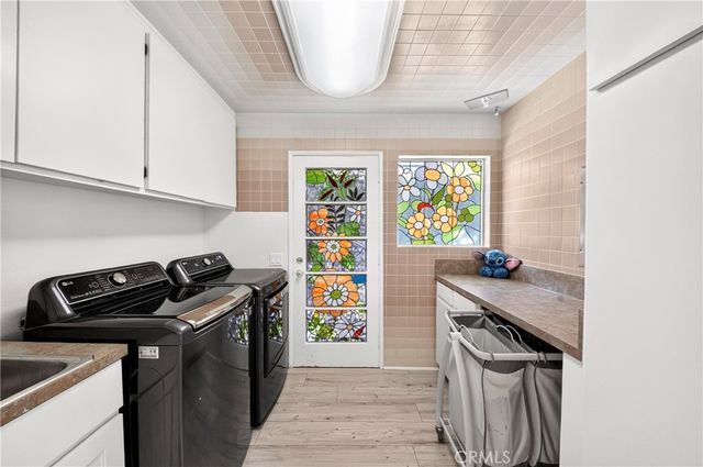 619 Lakeside, Fullerton, CA 92835