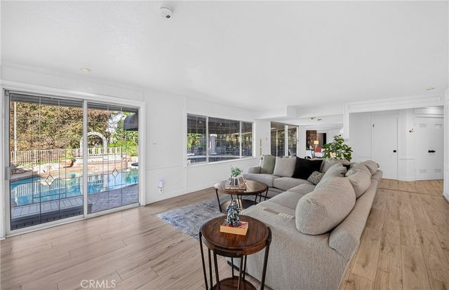 619 Lakeside, Fullerton, CA 92835