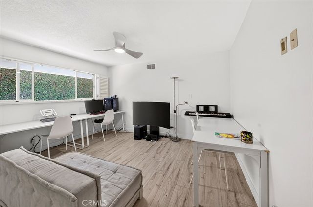 619 Lakeside, Fullerton, CA 92835