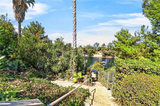 619 Lakeside, Fullerton, CA 92835