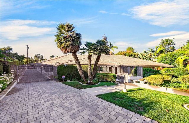 619 Lakeside, Fullerton, CA 92835