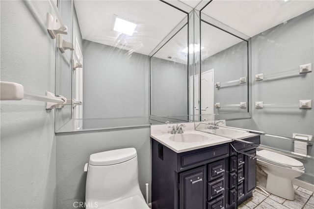 619 Lakeside, Fullerton, CA 92835