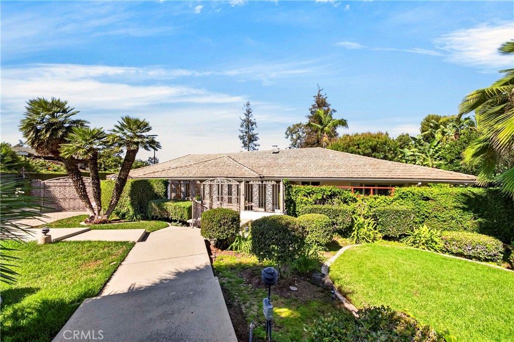 619 Lakeside, Fullerton, CA 92835