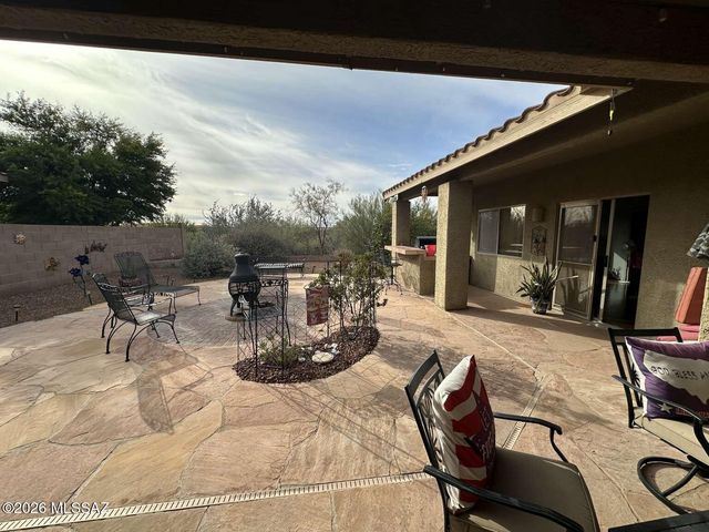 5225 W Wild Burro Spring Drive, Marana, AZ 85658