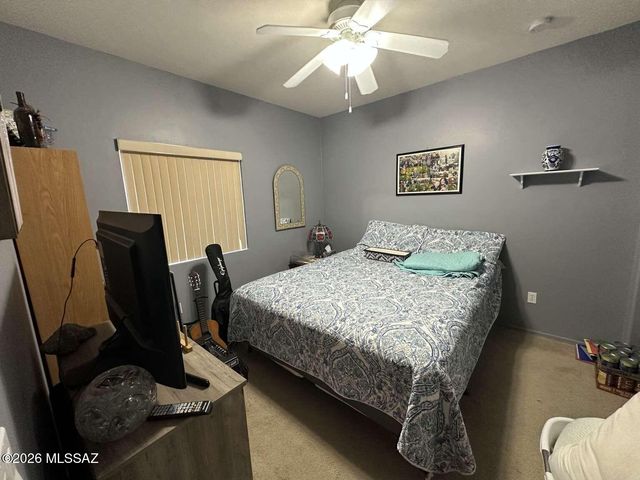 5225 W Wild Burro Spring Drive, Marana, AZ 85658