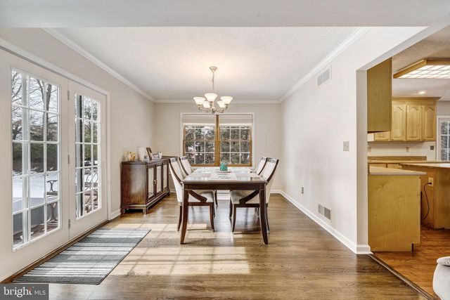 18 LOVELAND CT, East Windsor Twp, NJ 08512