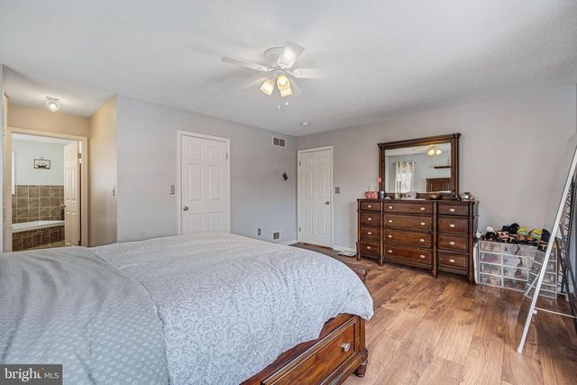 18 LOVELAND CT, East Windsor Twp, NJ 08512
