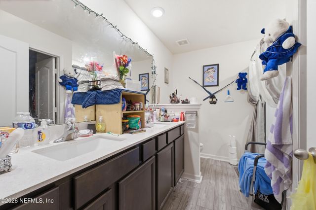 8655 NEWNAN LAKE Drive, Macclenny, FL 32063