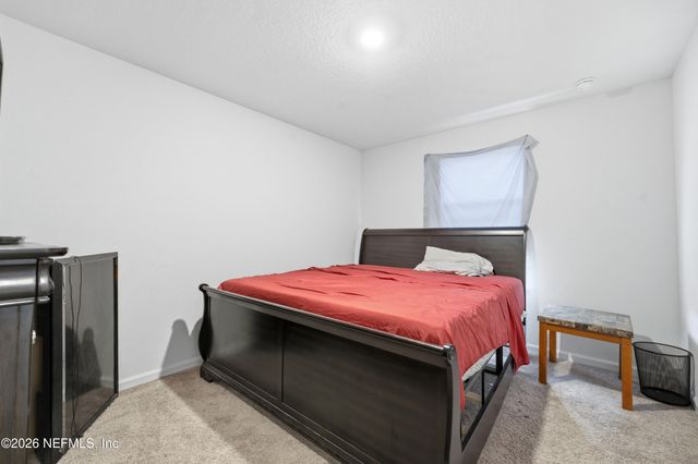 8655 NEWNAN LAKE Drive, Macclenny, FL 32063