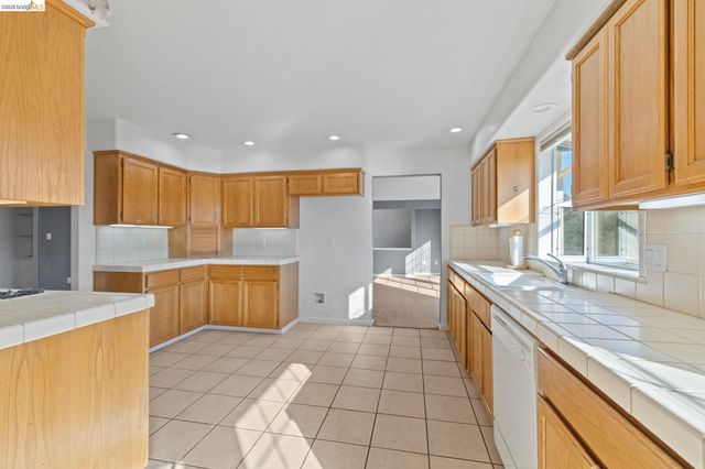 12929 Covey Cir, Sonora, CA 95370