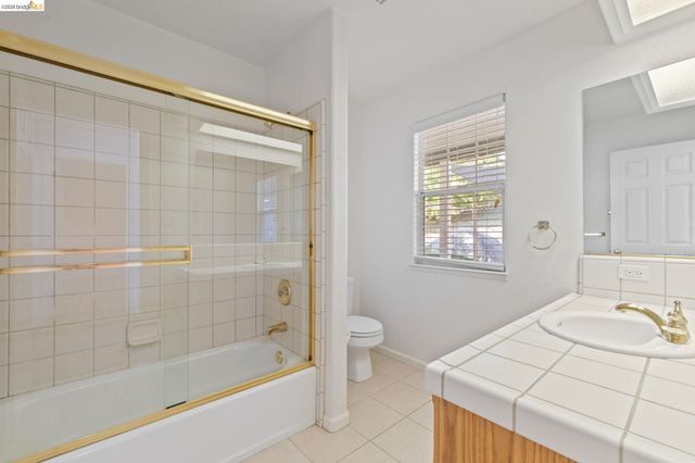 12929 Covey Cir, Sonora, CA 95370